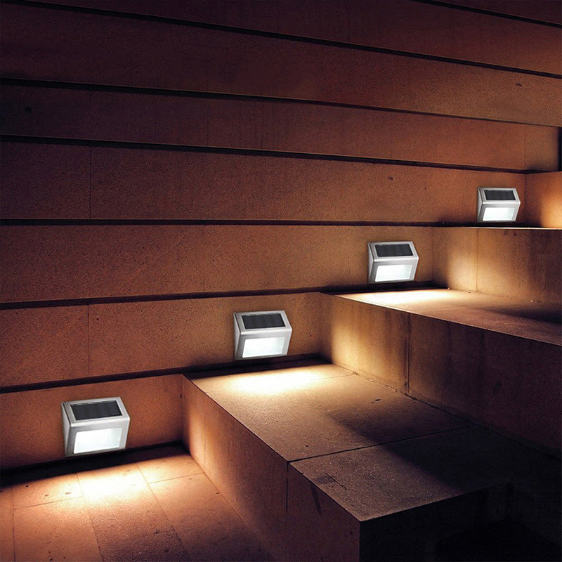 Solar powered 6 LED stair lamp